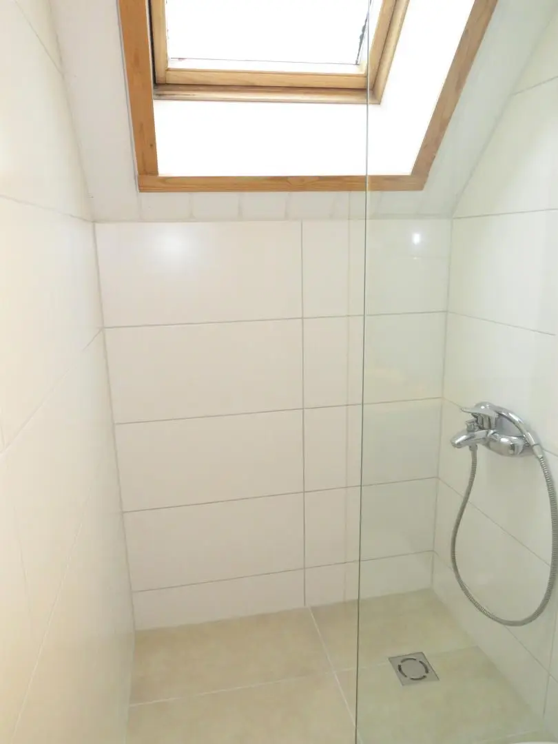 Helle 2,5 Zimmerwohnung inkl. Pkw Abstellplatz und Gemeinschaftsgarten