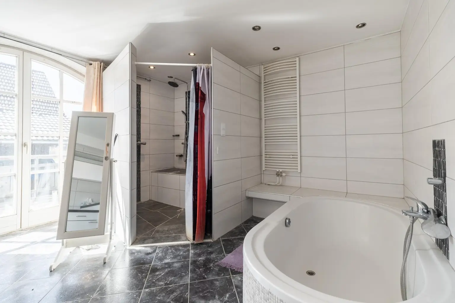 12 Badezimmer Wanne