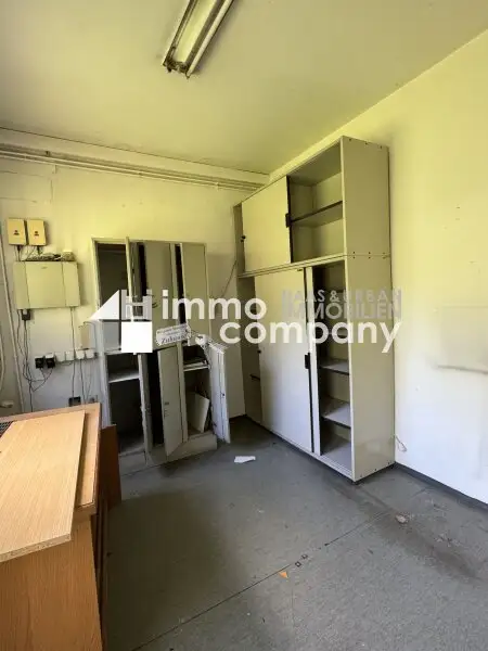 Sanierungsbedürftiges Bürogebäude in Spielfeld um nur € 58.000,--