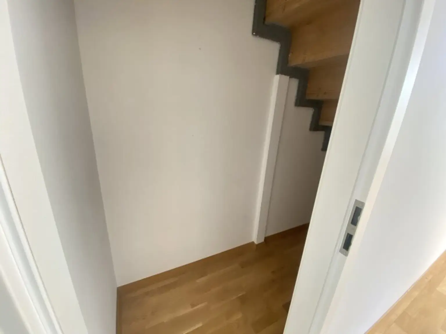 Großzügige Dachgeschosswohnung am Rennweg - Klimatisiert - 2 Terrassen