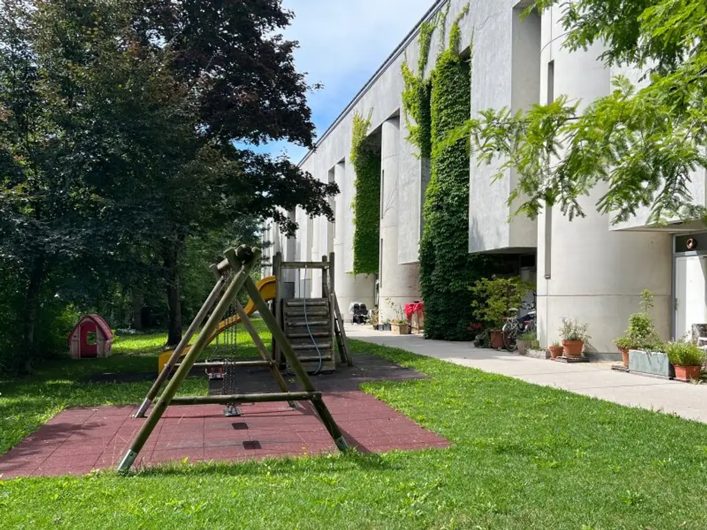 Sonnenterrasse, Garten und 5 Zimmer: Leben im Architektenhaus! 163m² Nutzfläche!