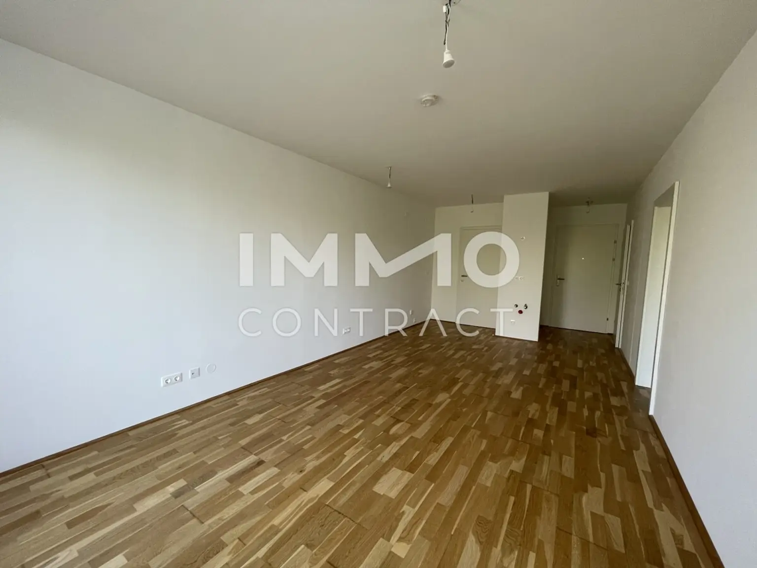 EDI N° 7 - Gemütliche 2 - Zimmer - Wohnung mit großer Loggia
