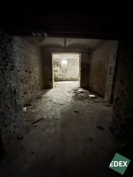 Großes Lager im 15. Wiener Gemeindebezirk