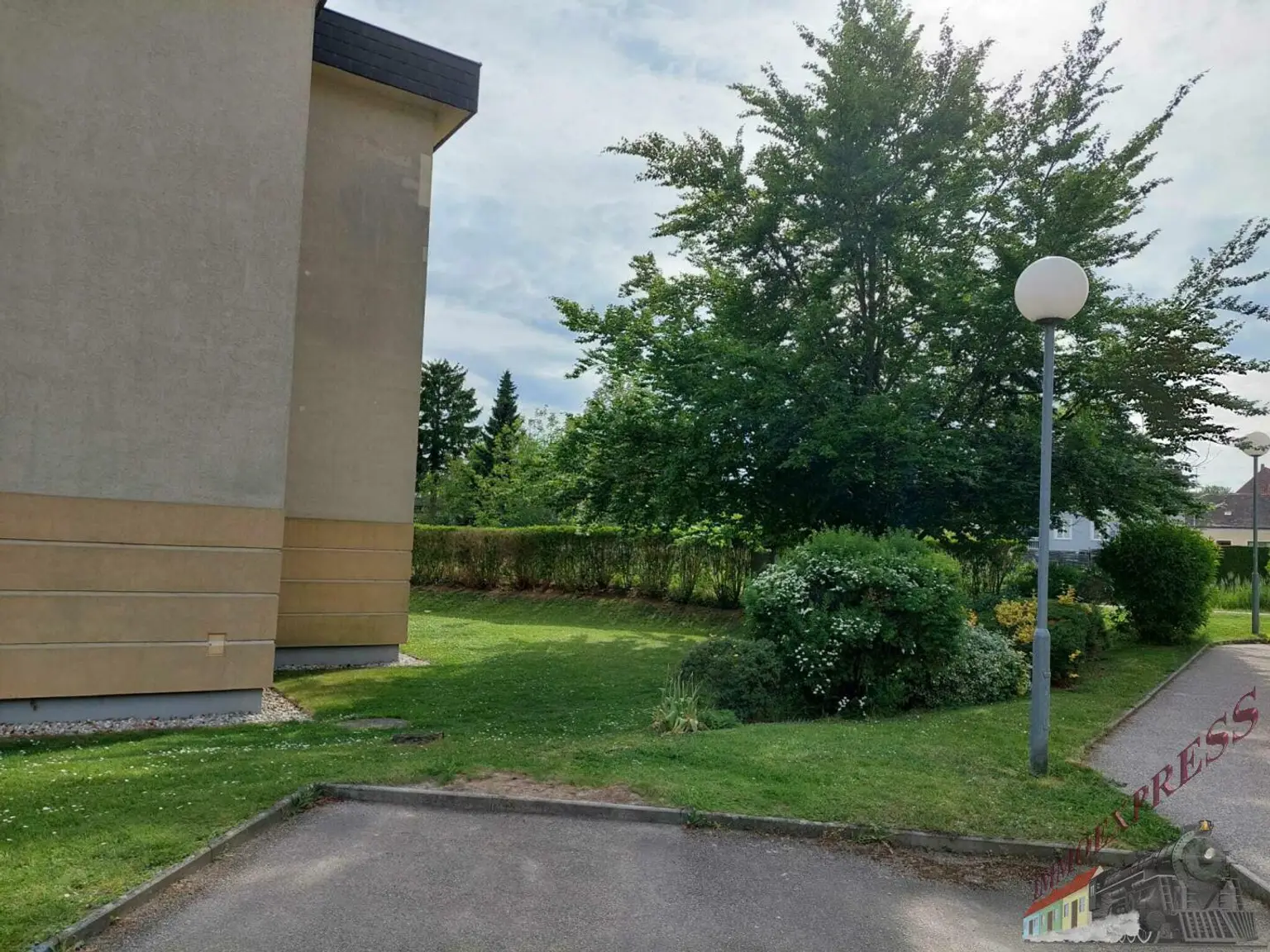 Charmante Eigentumswohnung in Hollabrunn: Ruhige Lage, Bahnhofsnähe!