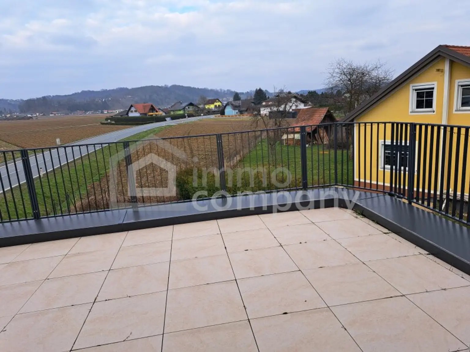 Exklusives Penthouse mit 3 Terrassen und 2 Stellplätzen in Wildon - Luxuriöses Wohnen im Grünen für 349.000,00 €!