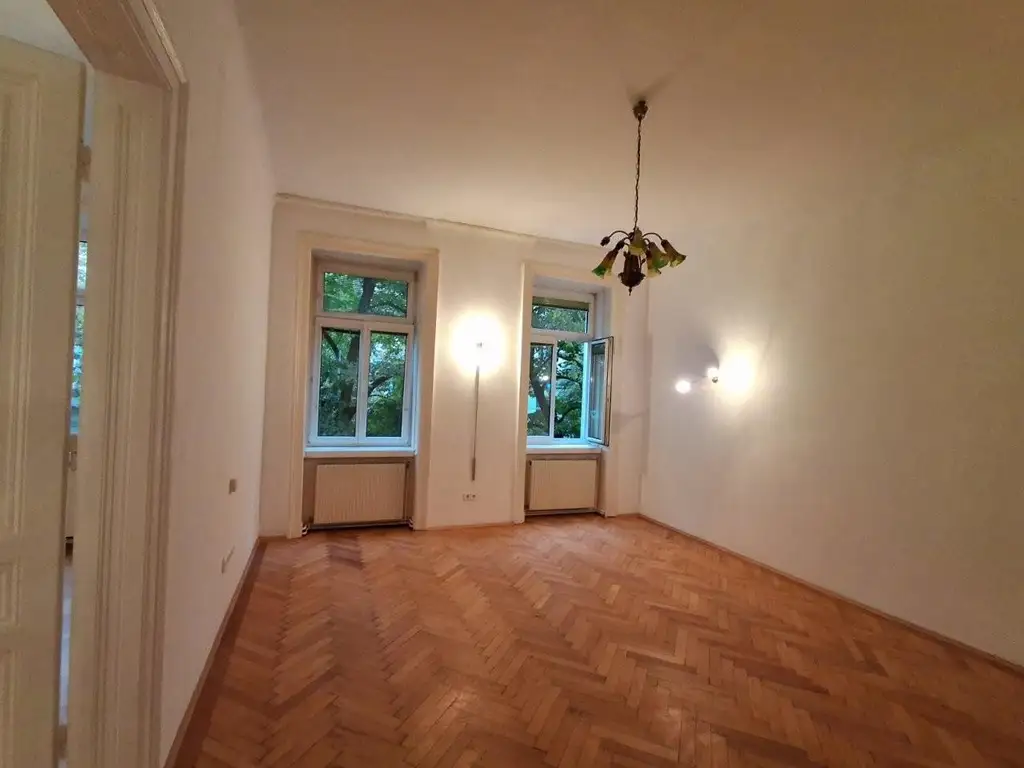 "Work-Life-Balance - Atelier, Büro oder Praxis - Venediger Au"
