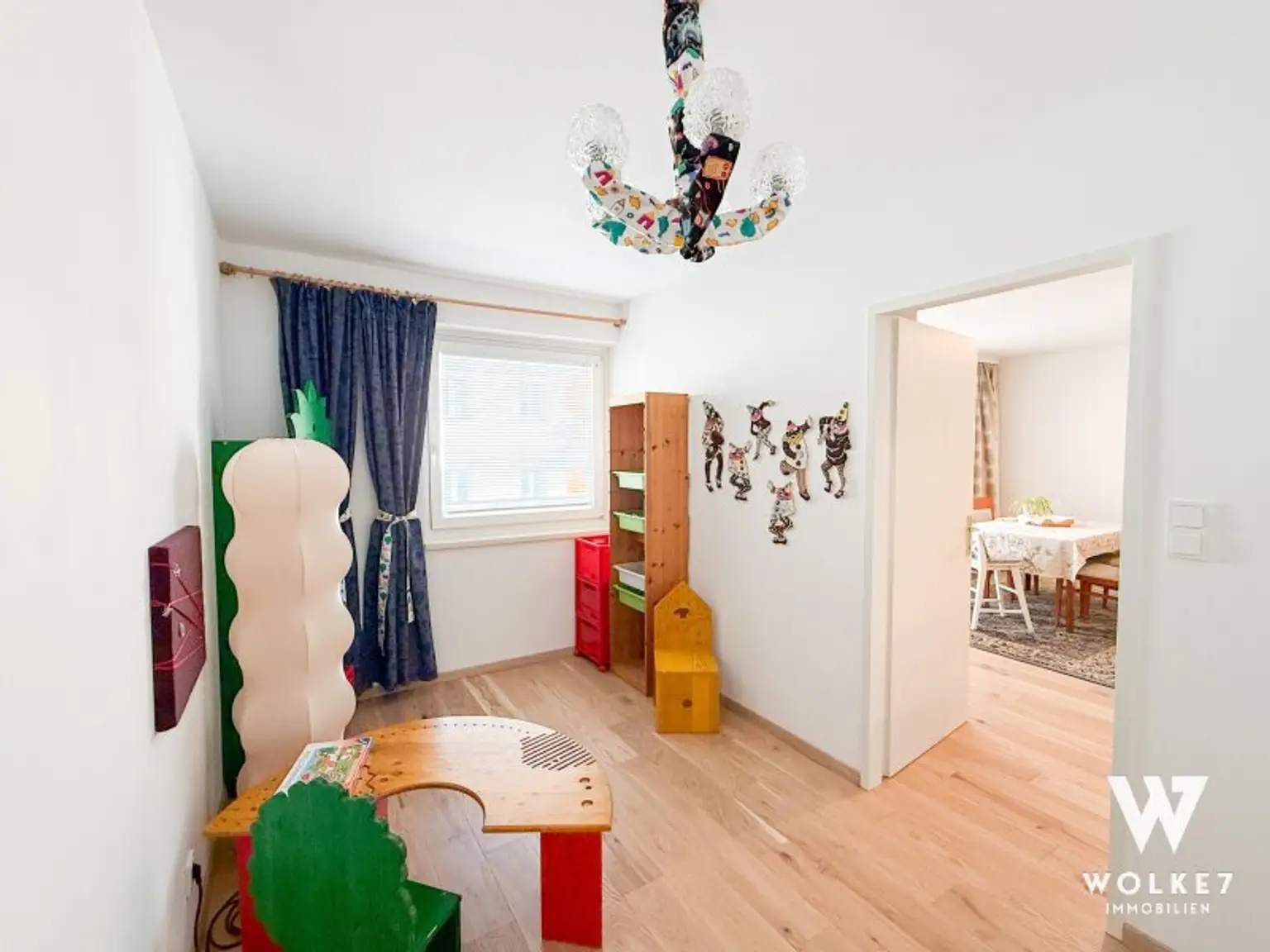 Top-sanierte 3-Zimmer-Wohnung mit Loggia, Sauna & Fitnessraum in 1130 Wien I Nähe U4