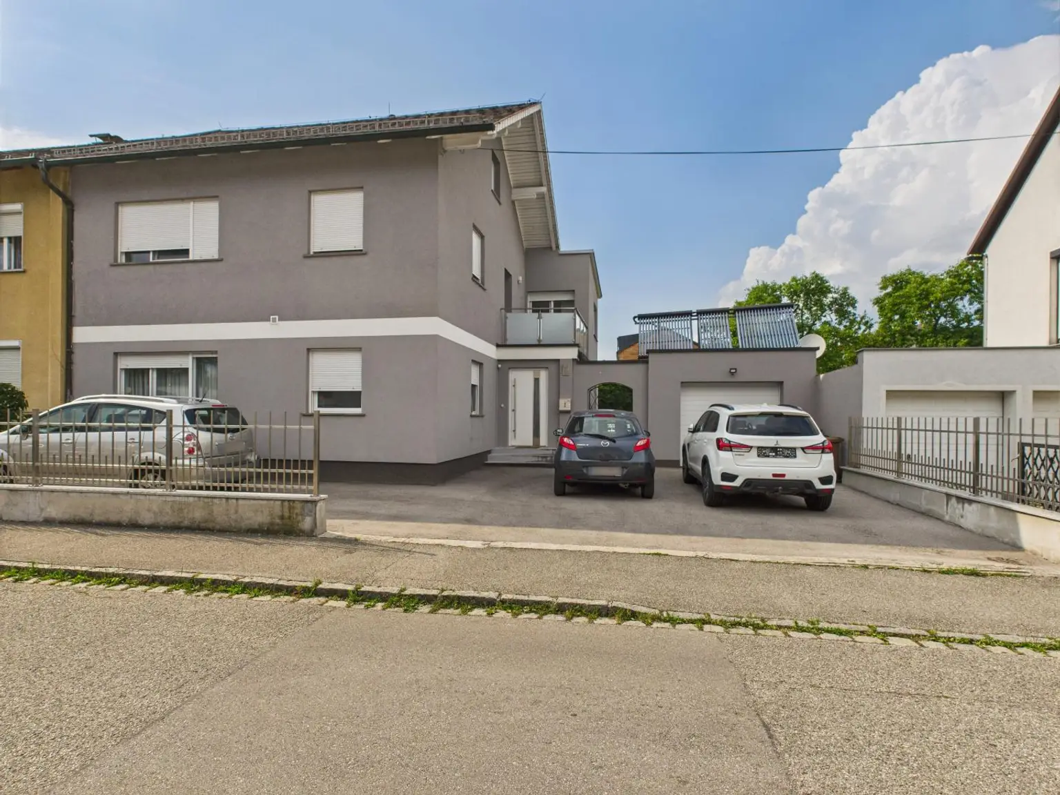 Modernisierte Doppelhaushälfte mit Traumgarten – in Toplage der Welser Vogelweide