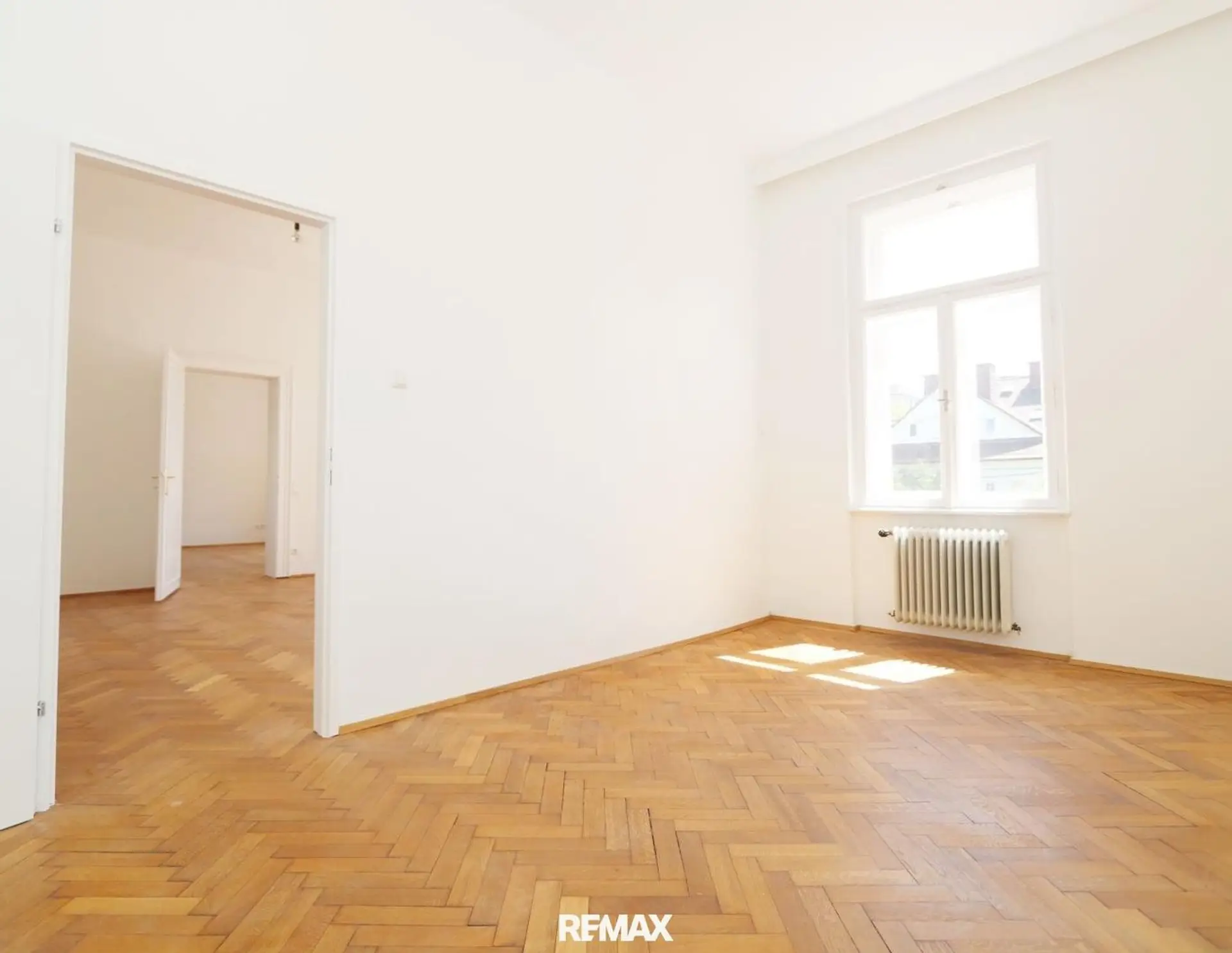 Altehrwürdige, Großzügige Räumlichkeiten in Welser Villa