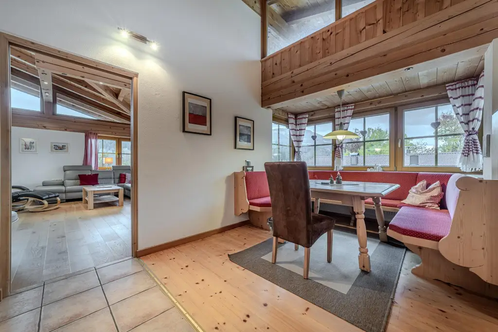 Wunderschöne Penthousewohnung mit imposantem Kaiserblick in Toplage