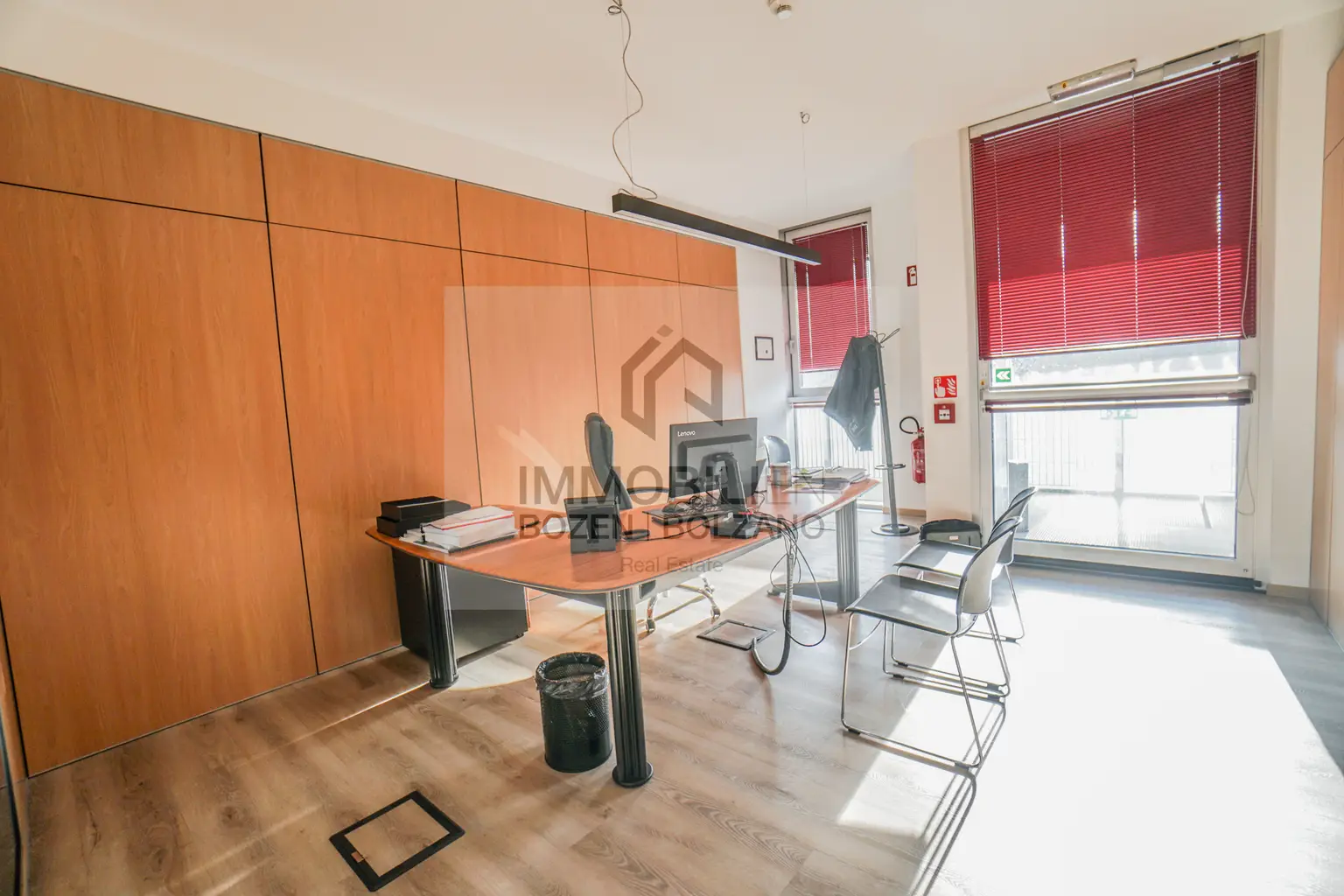 Großes Büro in Bozen Süd zu vermieten