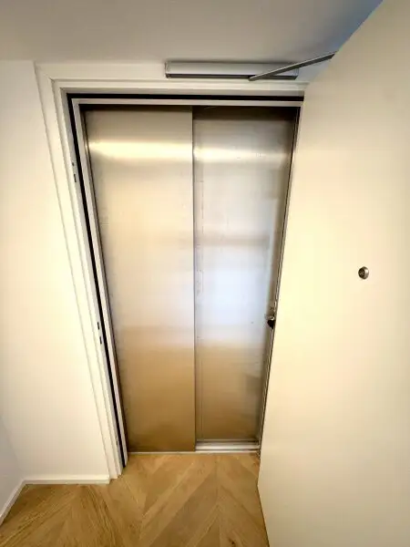 PENTHOUSE LIVING - 5 TERRASSEN - AUSBLICK - WÄRMEPUMPE - DECKENKÜHLUNG - NÄHE U1!