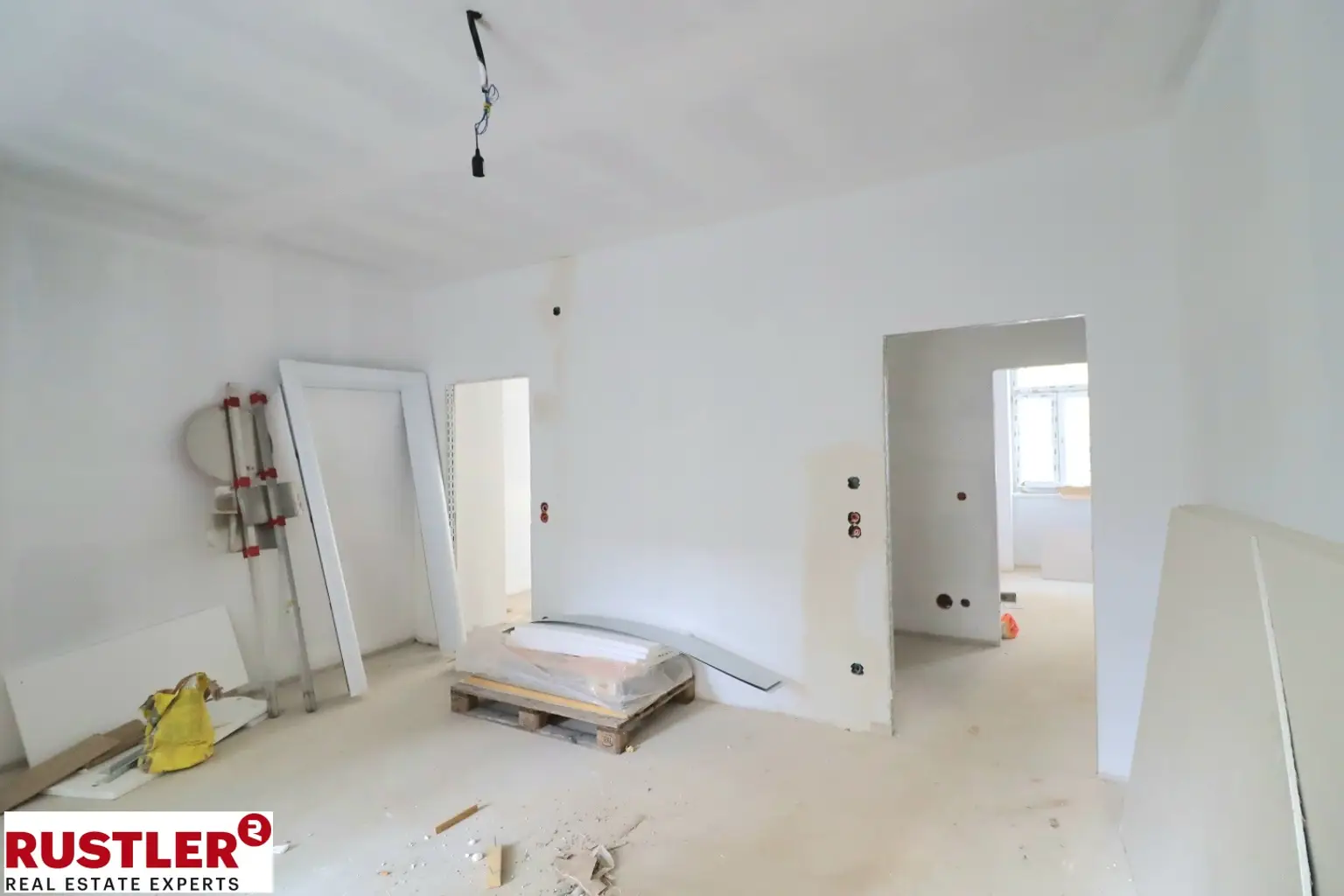 Altbaurenaissance - 3 Zimmer Wohnung EG mit Terrasse - Nähe Kutschkermarkt