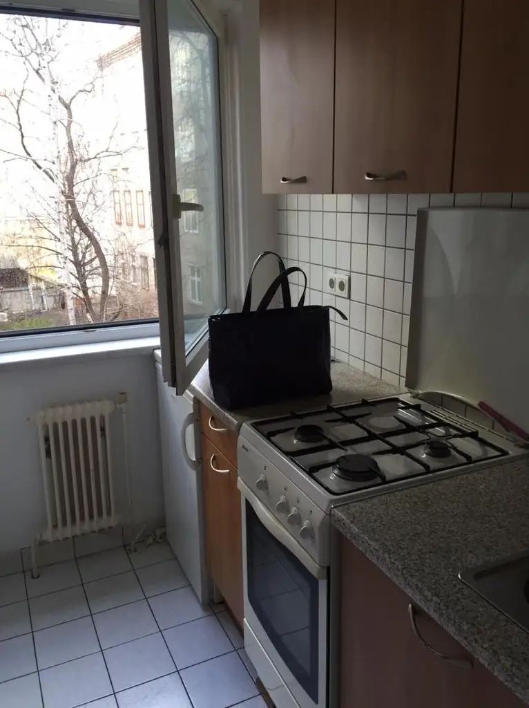 PERFEKTE SINGLEWOHNUNG/ U4 FRIEDENSBRÜCKE