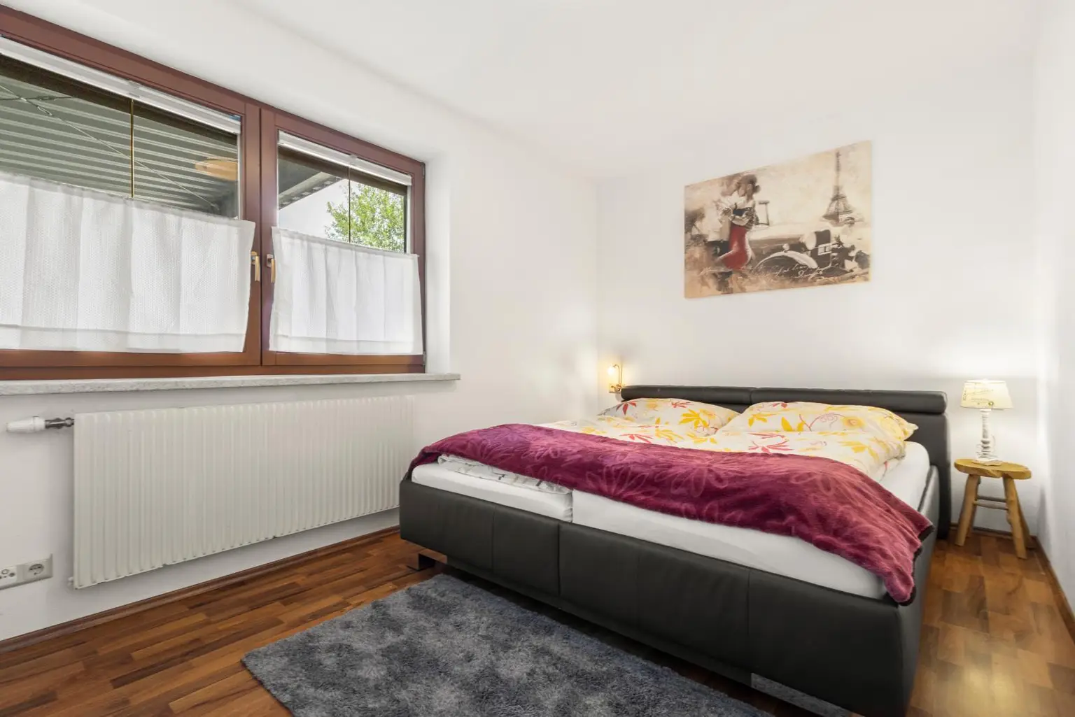 Schlafzimmer UG