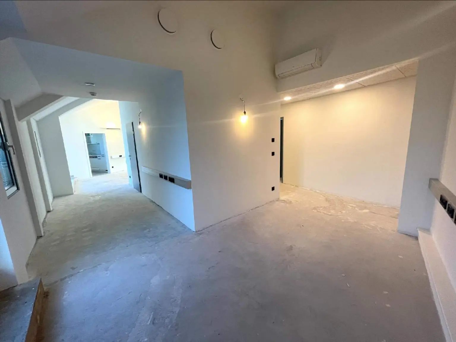 Repräsentatives Büro in zentraler Lage  mit Terrasse zu mieten