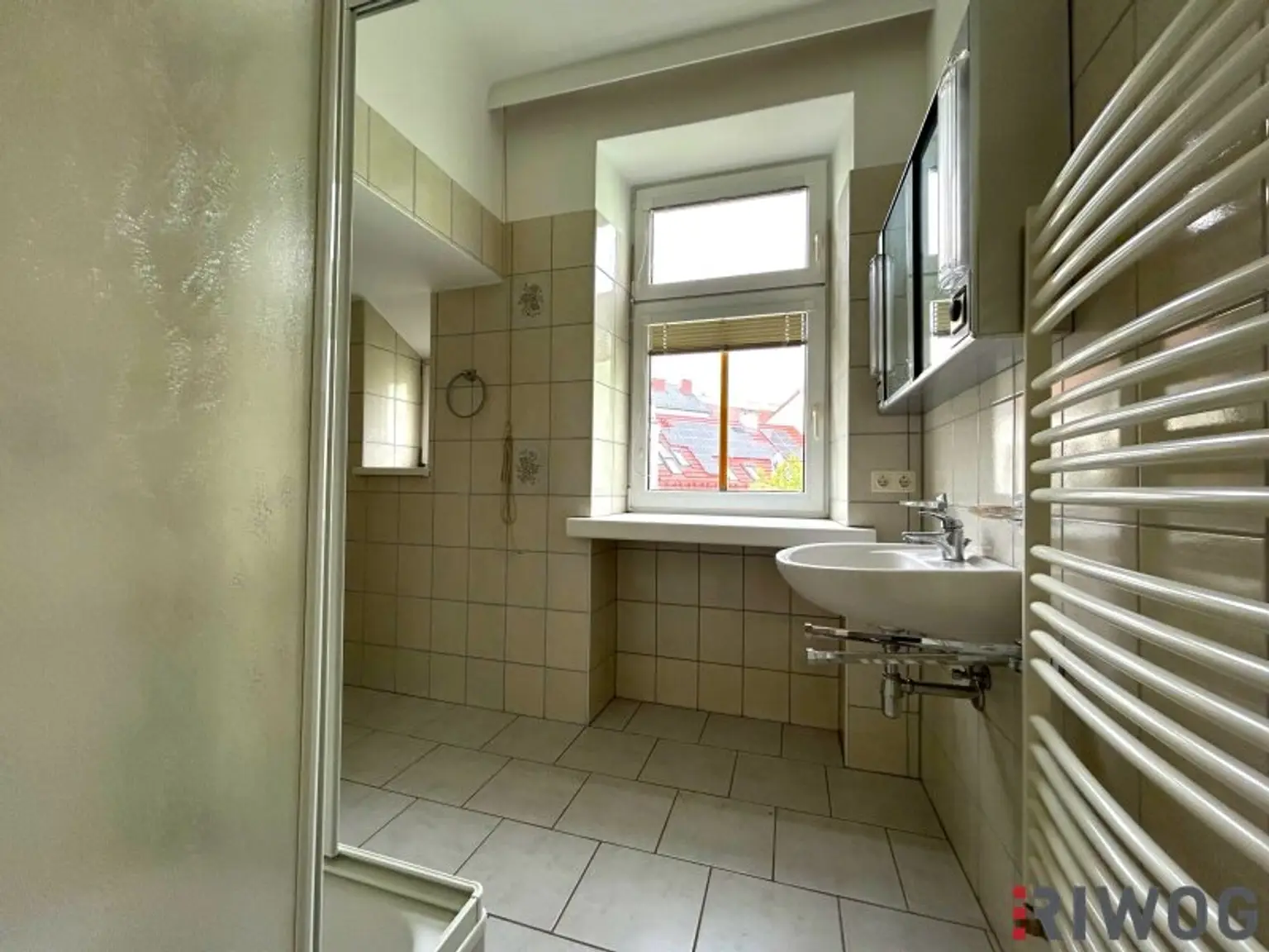 Nähe Pragerstraße und Nordbrücke*** 3 Zimmer mit separater Küche *** am Anton Anderer Platz