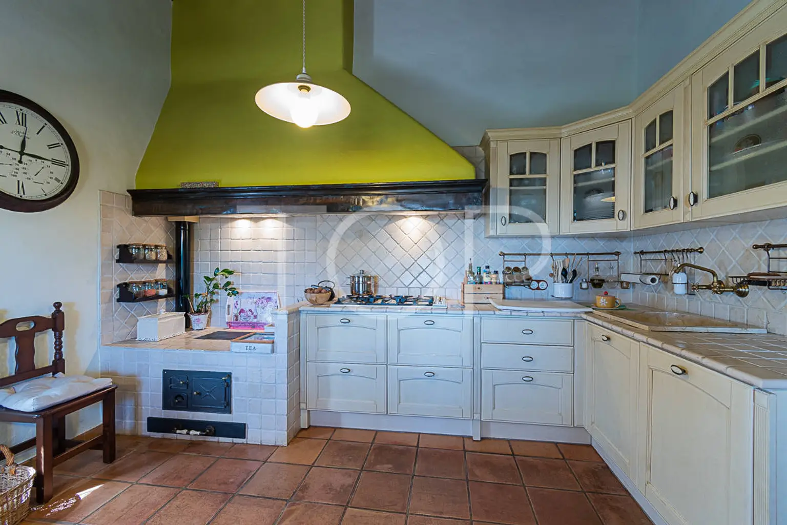 House-La-Esperanza-Kitchen -Tenerife-3