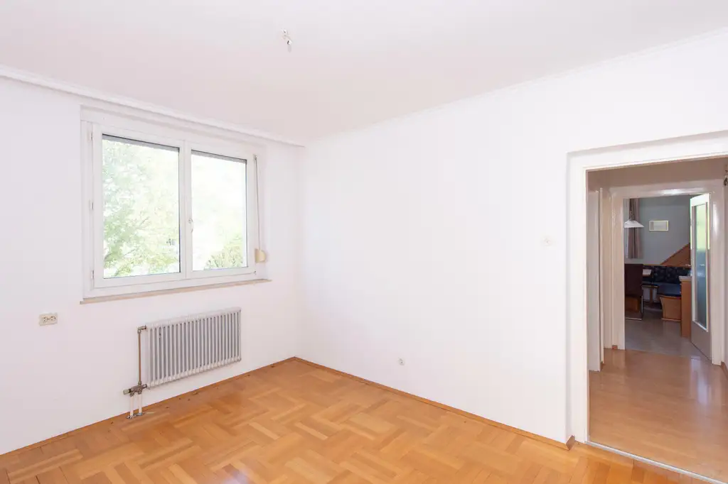 Geräumige 4-Zimmer Wohnung mit Loggia in zentrumsnähe – Moserhofgasse 49, 8010 Graz