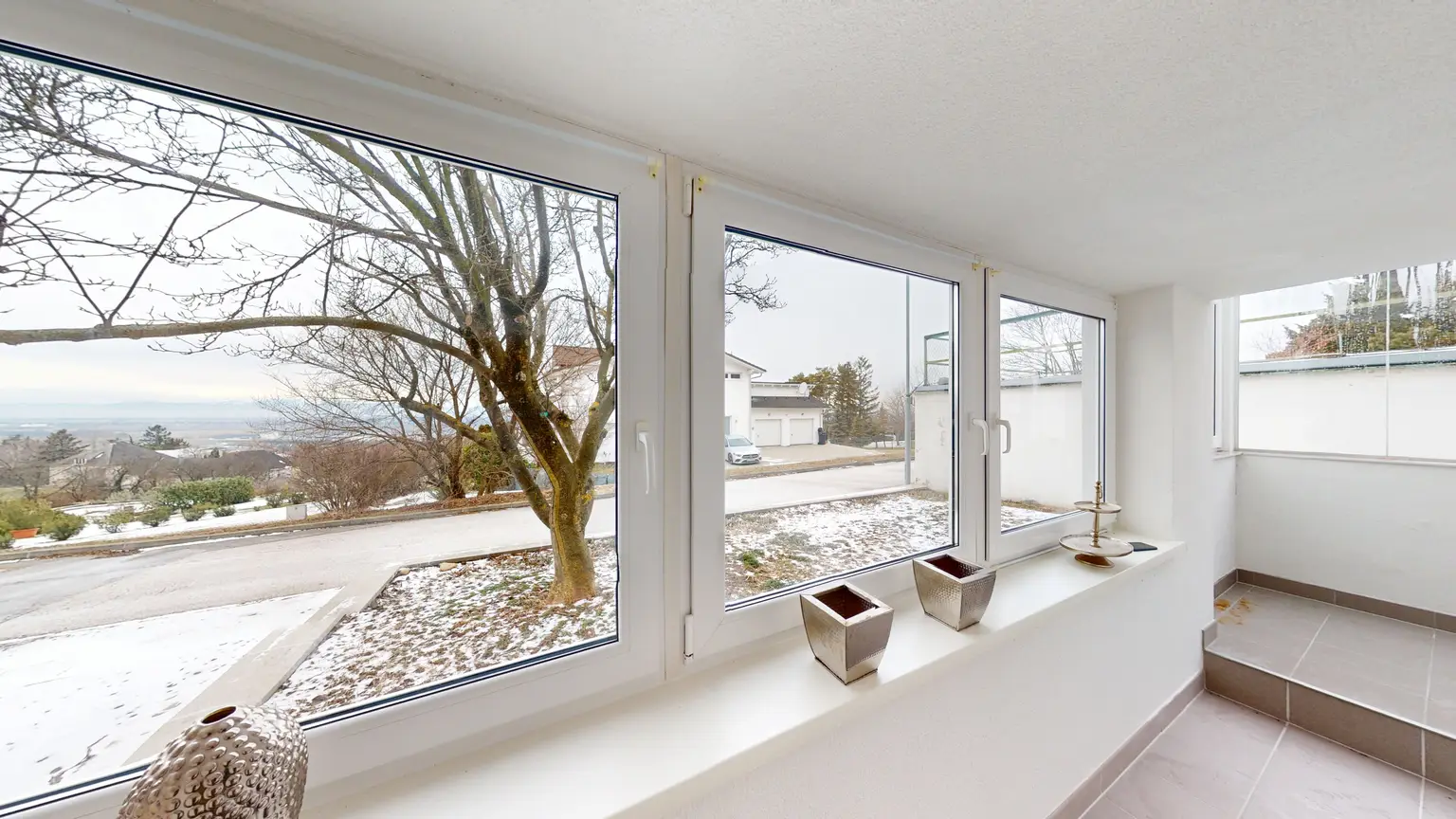 Einfamilienhaus in erhöhter Lage mit Garten und Weitblick