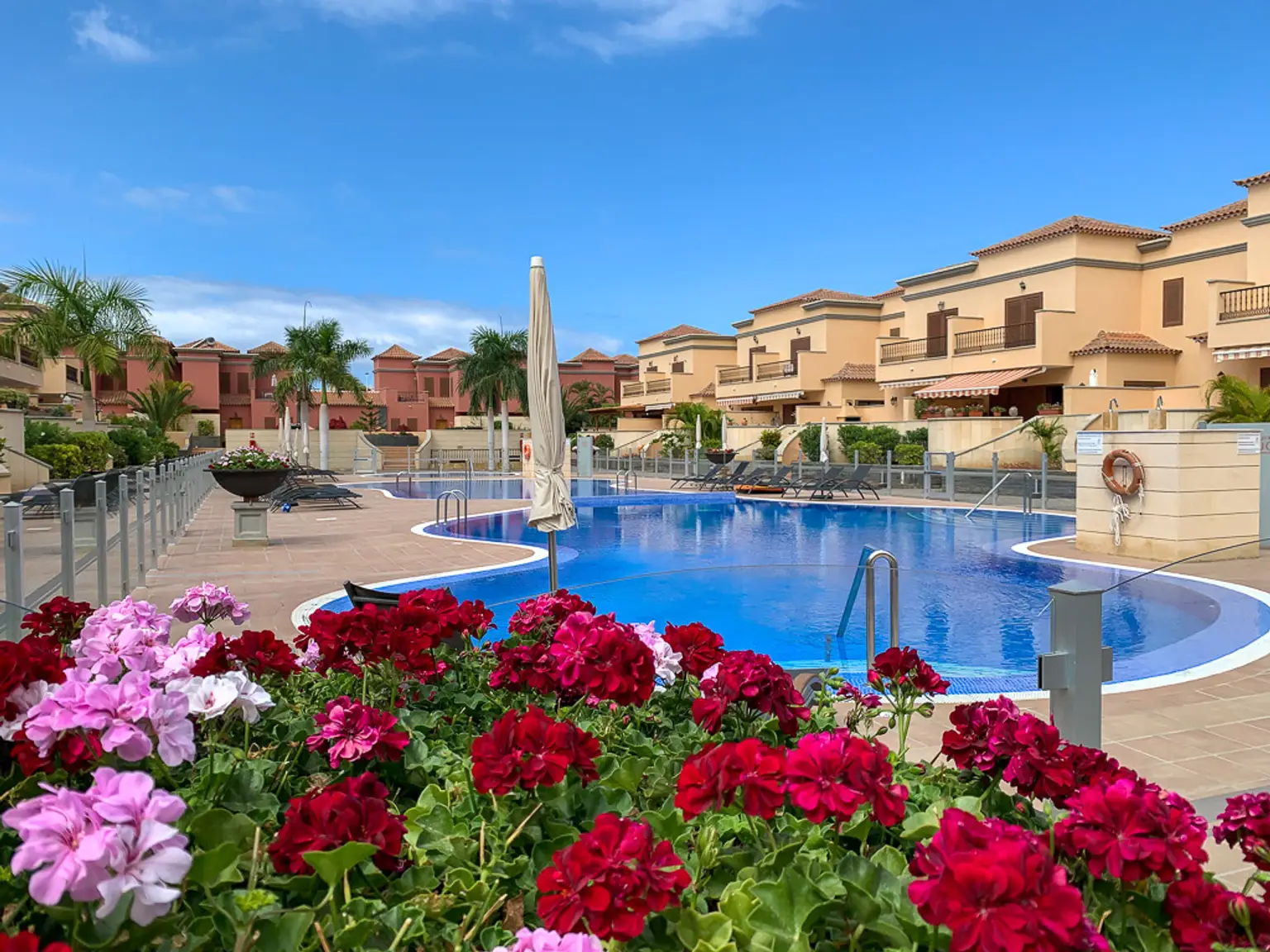 Townhouse for rent in Villas del Duque