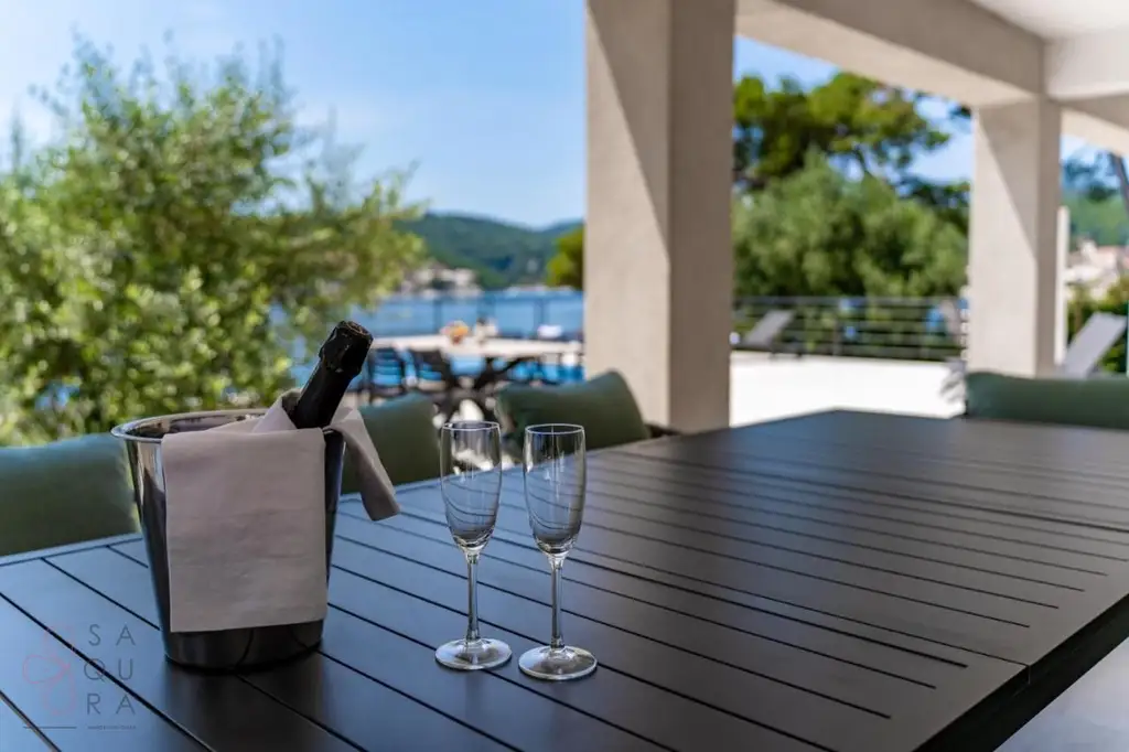 Steinvilla direkt am Meer – Exklusives Anwesen auf der Insel Brač