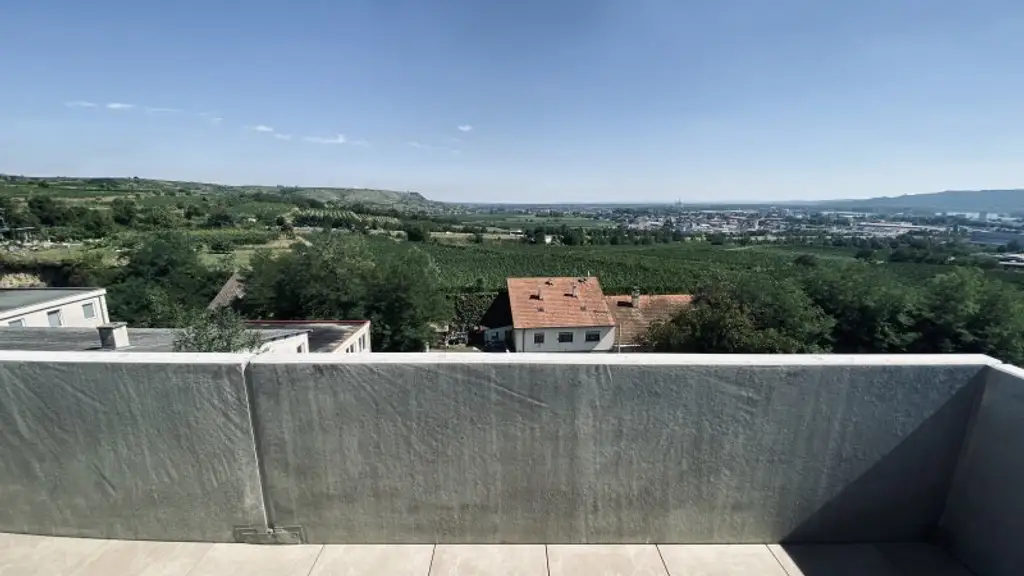 Neubau Erstbezug Moderne Zwei Zimmer Wohnung mit fabelhafter Aussicht
