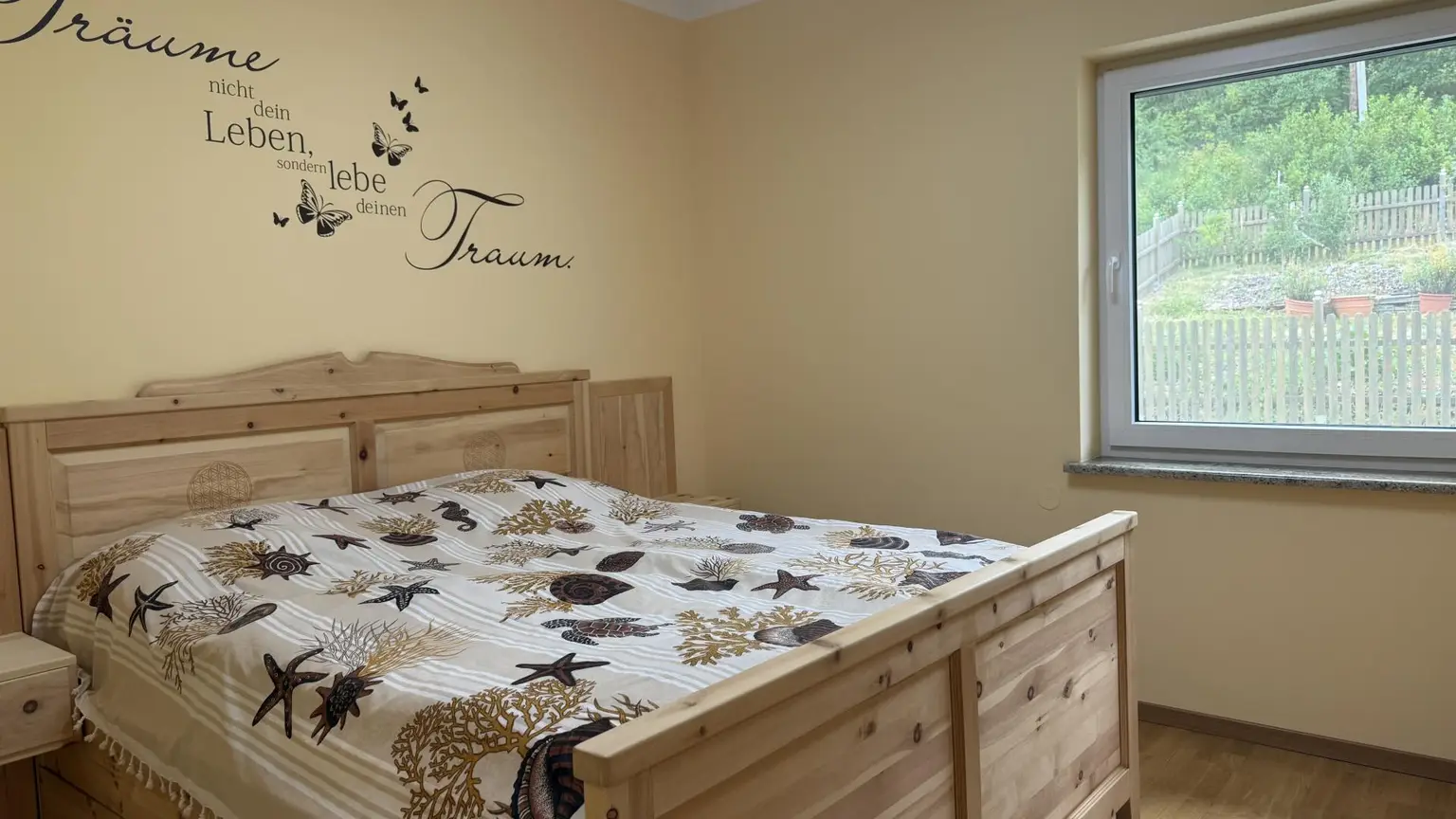 Zirbenschlafzimmer 1