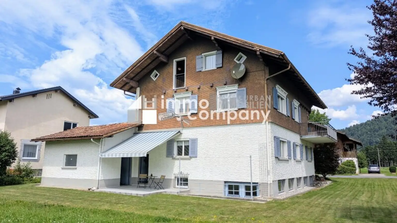 Traumhaftes Haus in Hittisau: 250 m² Wfl., Garten, Balkon & Garage für € 650.000,- !