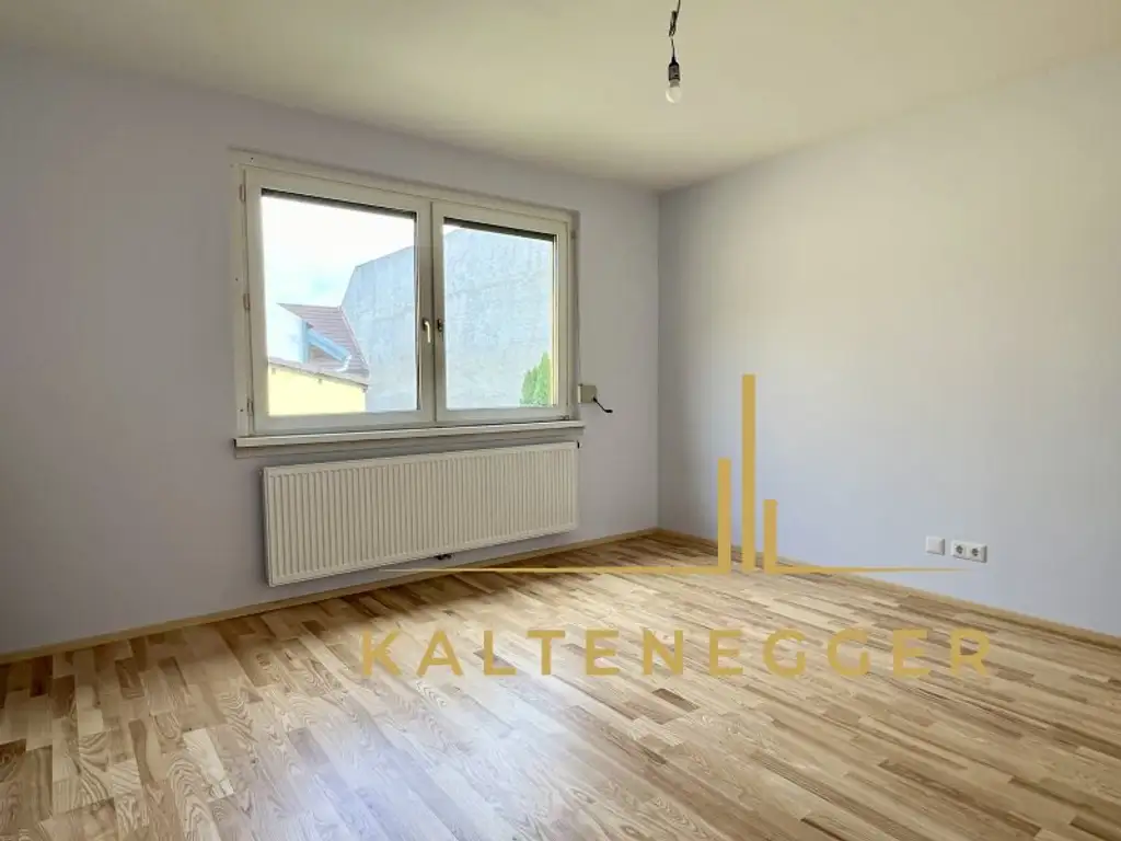 Vösendorf : Büro- und Praxisräume / Zwei sanierte Einheiten