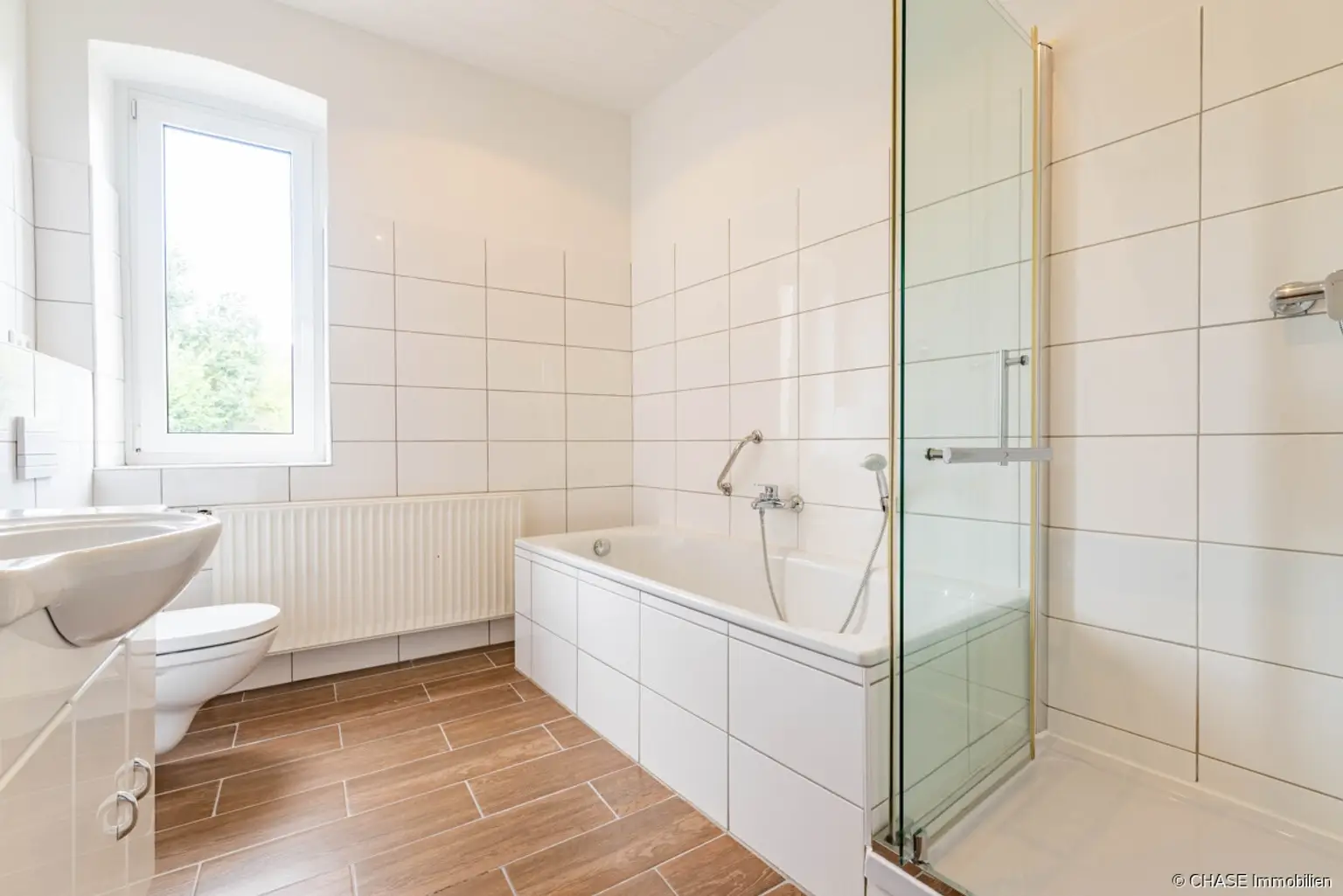 EG Links - Badezimmer