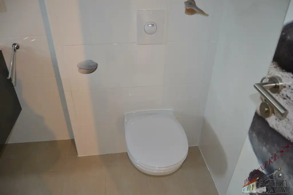 TOP 3 Zimmerwohnung mit 58m2 direkt beim Badebiotop in Fischamend