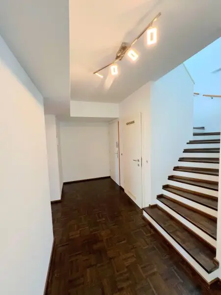 Zweigeschoßiges Penthouse mit 360°-Terrasse!