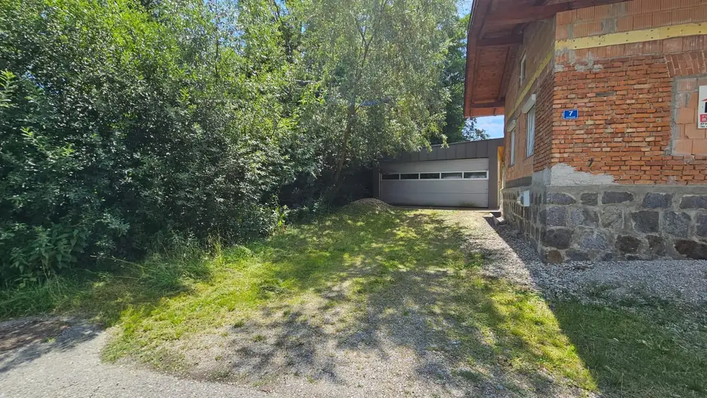 Innviertel-Highlight! Schöner neuwertiger Bungalow mit gr. Garage und schönem Garten in Eggerding nahe Andorf und Schärding zu verkaufen!