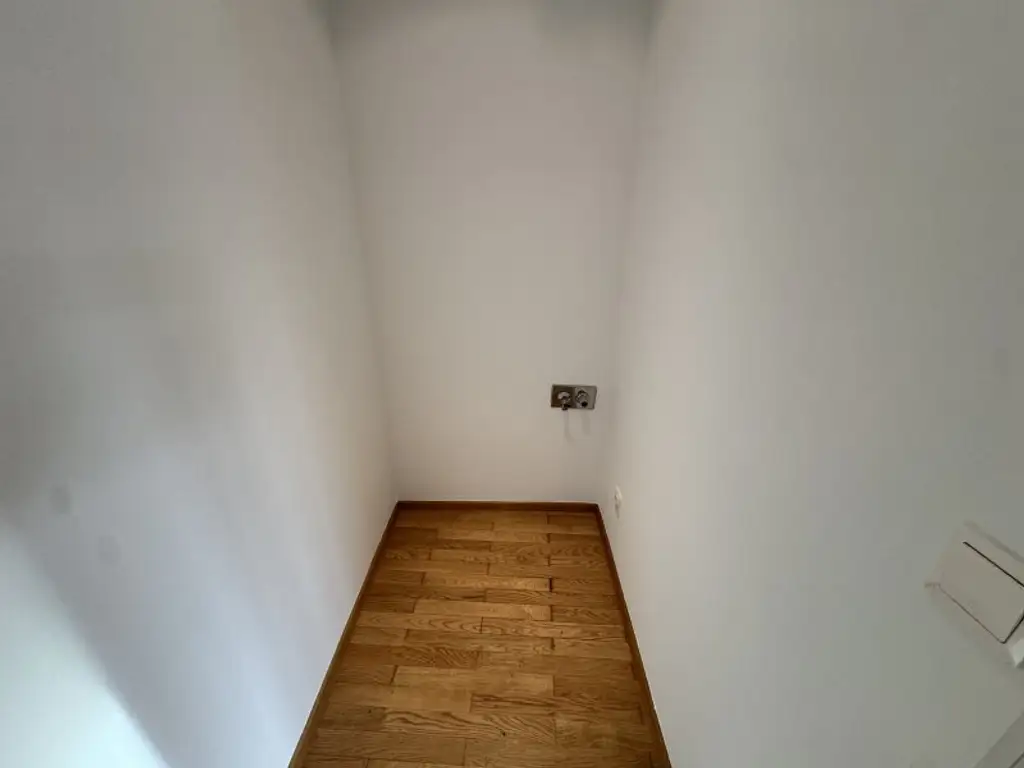 *Traumhafter Familienhit mit 2 Balkonen im Herzen von Döbling – Ihr neues Zuhause!*