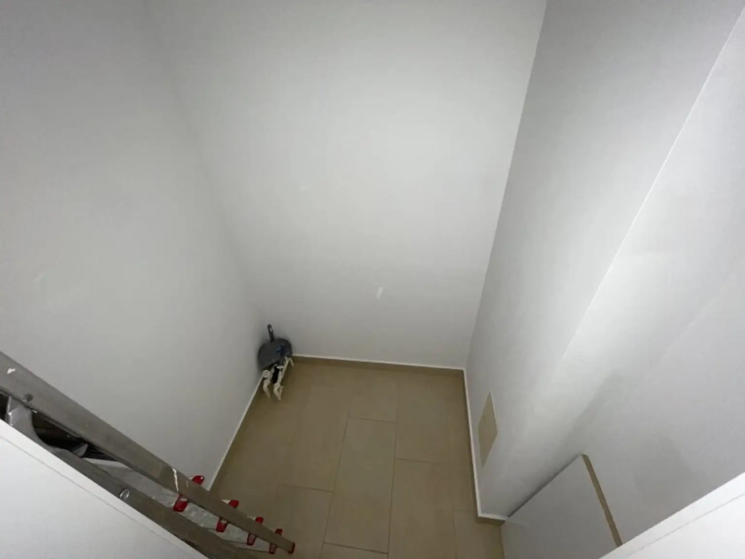 Charmante 2-Zimmer Wohnung mit zentraler Begehbarkeit in absoluter Ruhelage!
