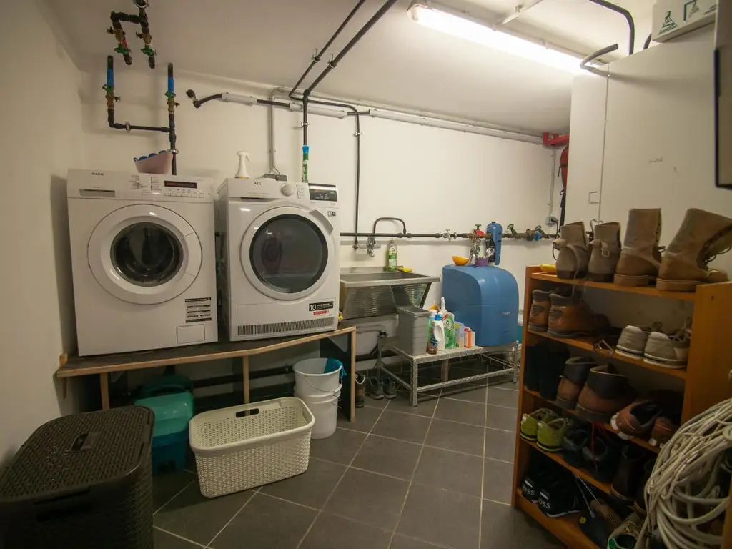 Exklusives Einfamilienhaus mit Ausblick und Wellnessbereich