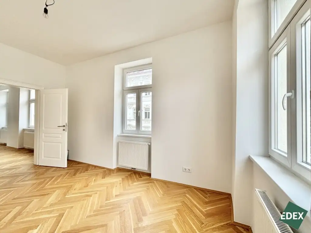 Sanierte 2 Zimmer Altbauwohnung nahe Schloss Schönbrunn - ideal für Singles oder Paare