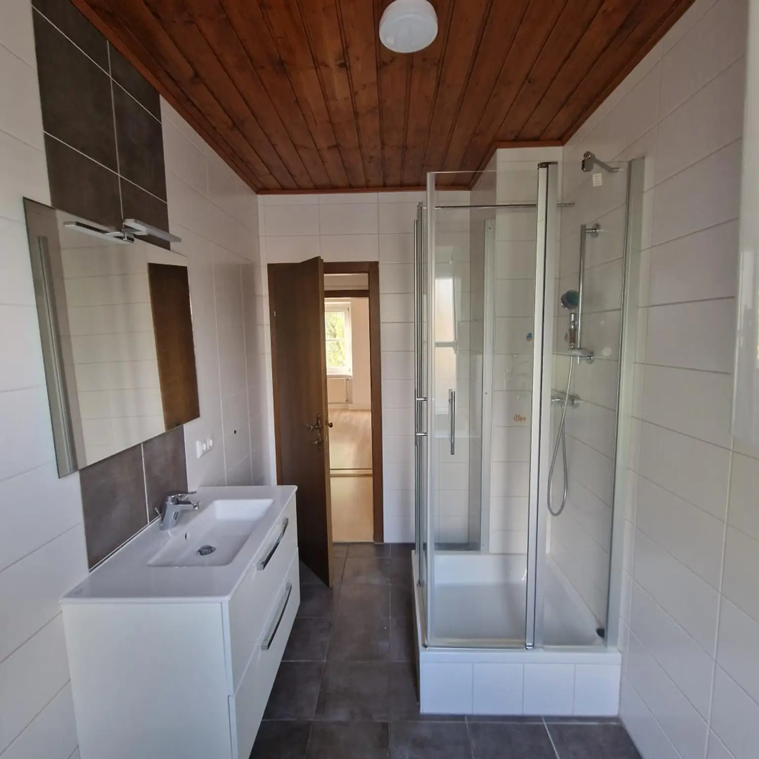 4-Zimmer-Wohnung im 1. Stock! Gartenmitbenützung! 1 Monat mietzinsfrei!