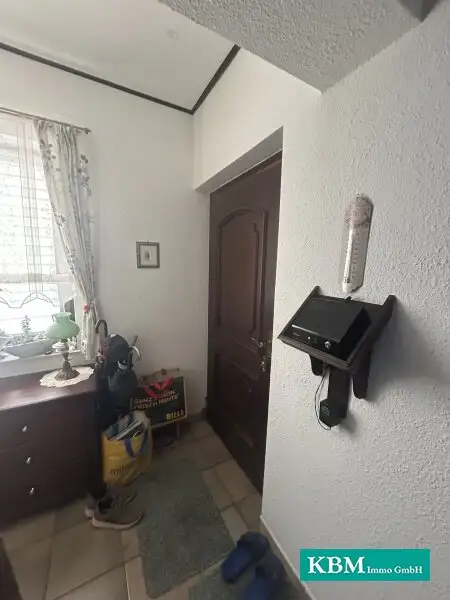 Gepflegtes Haus mit Terrasse in ruhiger Siedlungslage