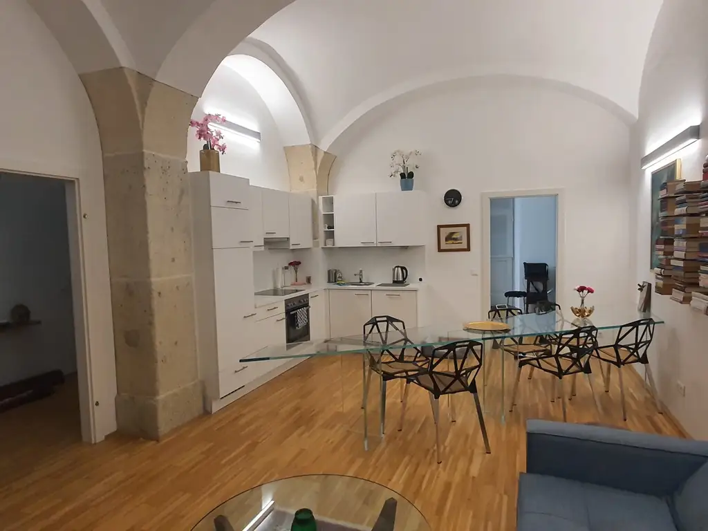 3-Zimmer Wohntraum im Schloss!