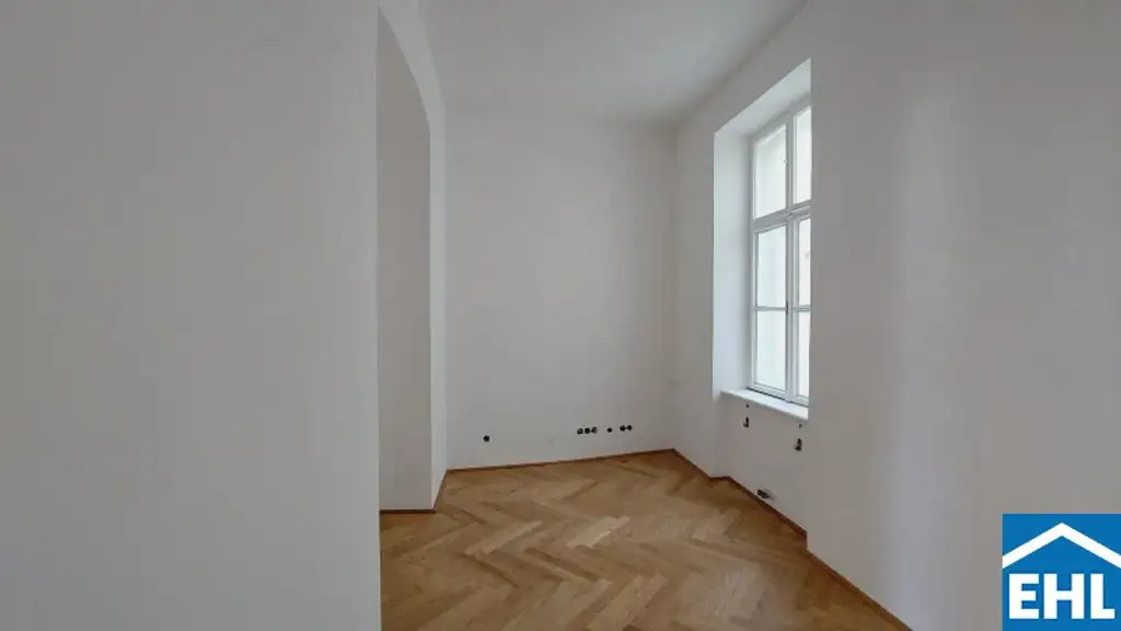 Erstbezug nach Sanierung! 2,5-Zimmer-Wohnung in Top-Lage des 6. Bezirks