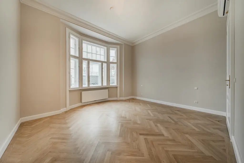 Top Sanierte Wohnung in 1060 zu vermieten