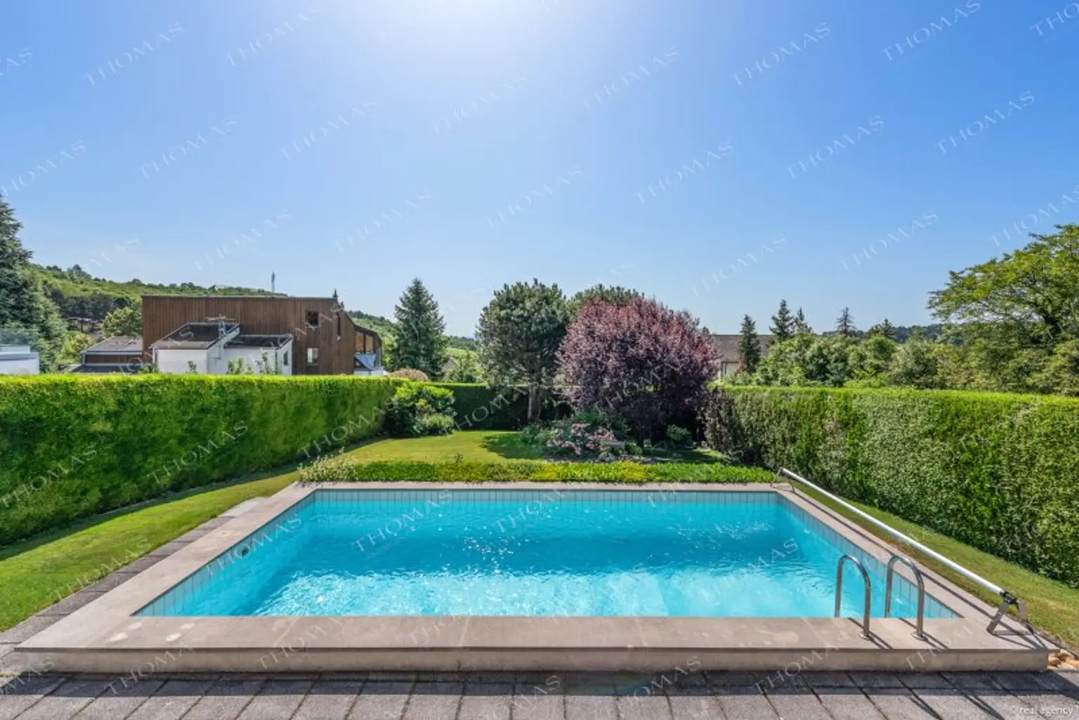 Exklusives Einfamilienhaus mit Weitblick über Wien in Hagenbrunn !