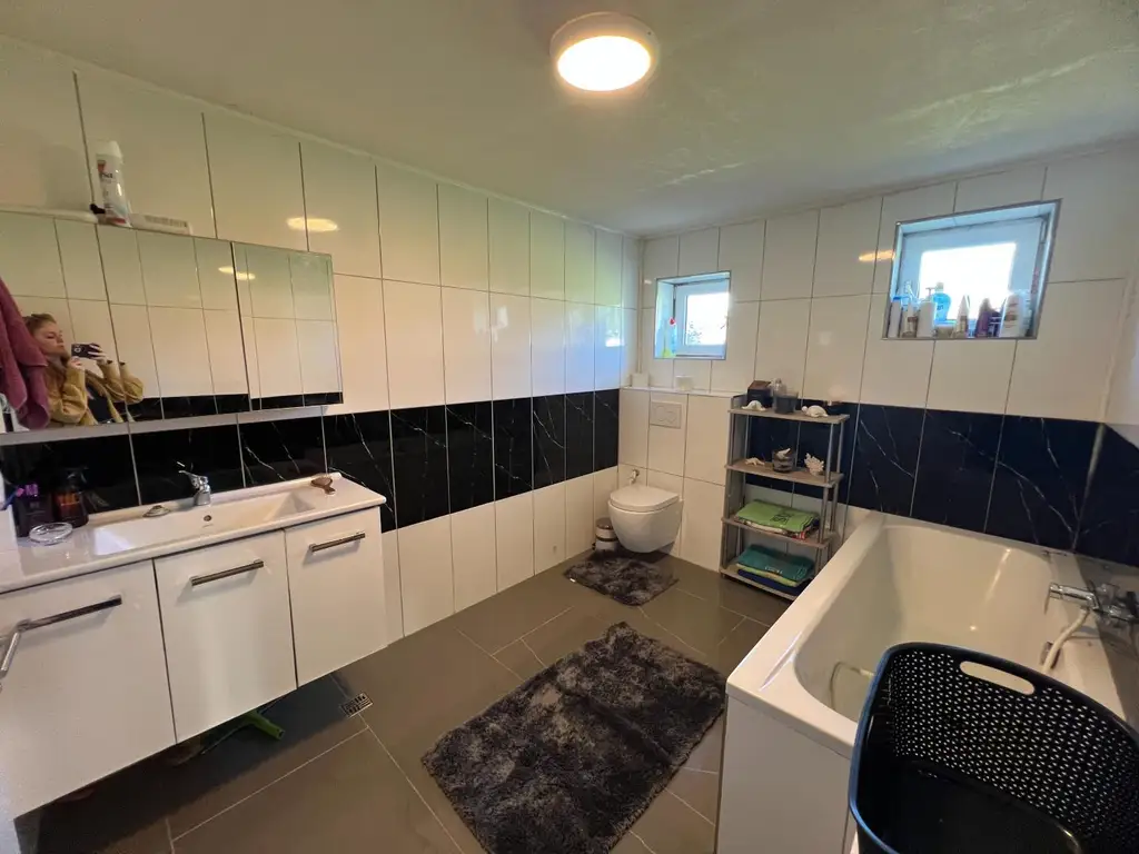 Einfamilienhaus mit 6-Zimmer, Galerie, Panoramablick, Doppelcarport und viel Potential  in sonniger Lage in Gampern / Witzling