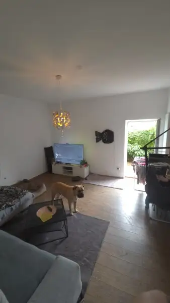 Schöne 4-Zimmer -Gartenwohnung in guter Lage! (WG möglich)