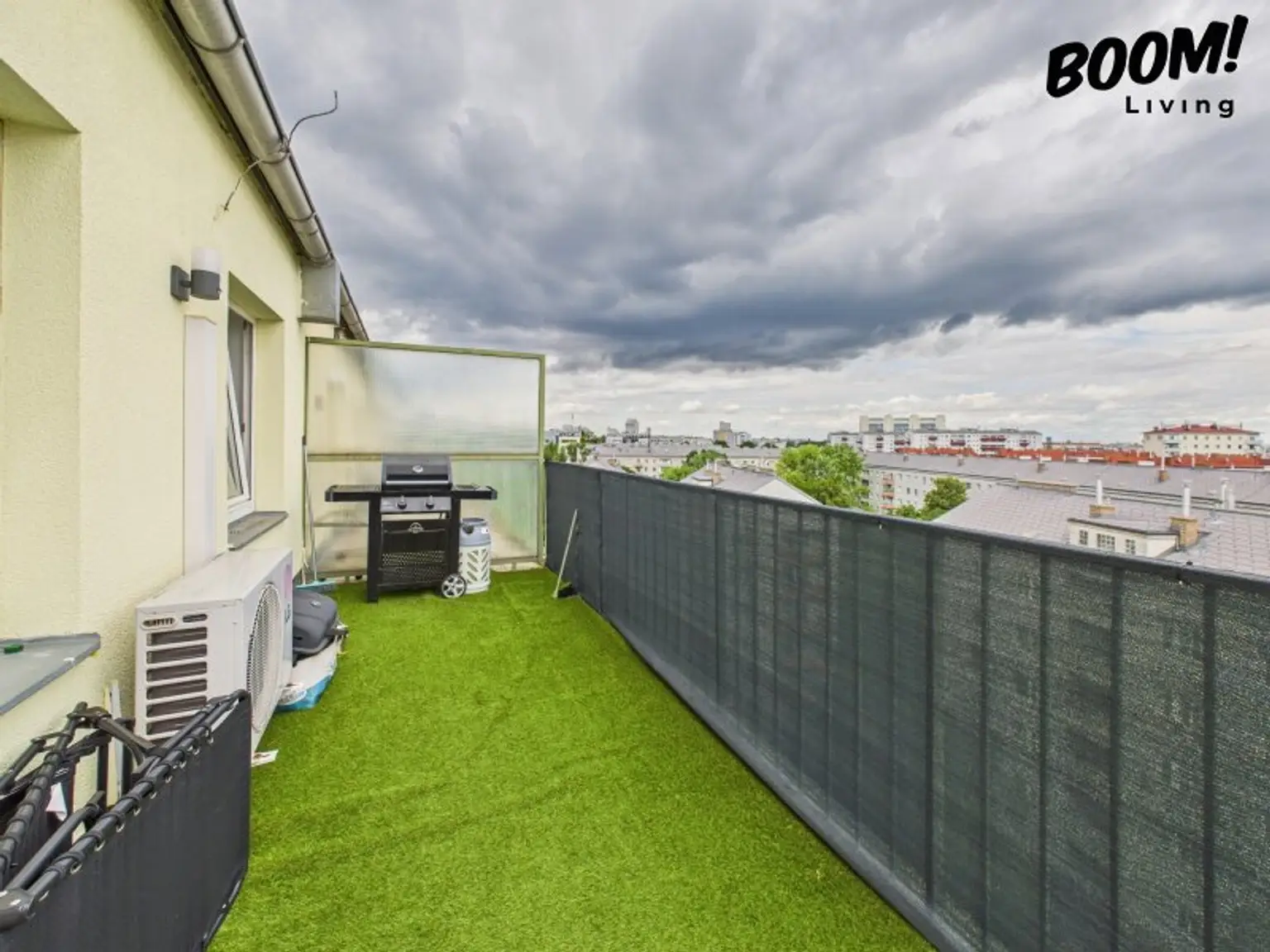 Familienfreundliche Dachgeschoss Wohnung mit 3-Zimmer und Terrasse mit perfekter Verkehrsanbindung – Wunderschöner Ausblick