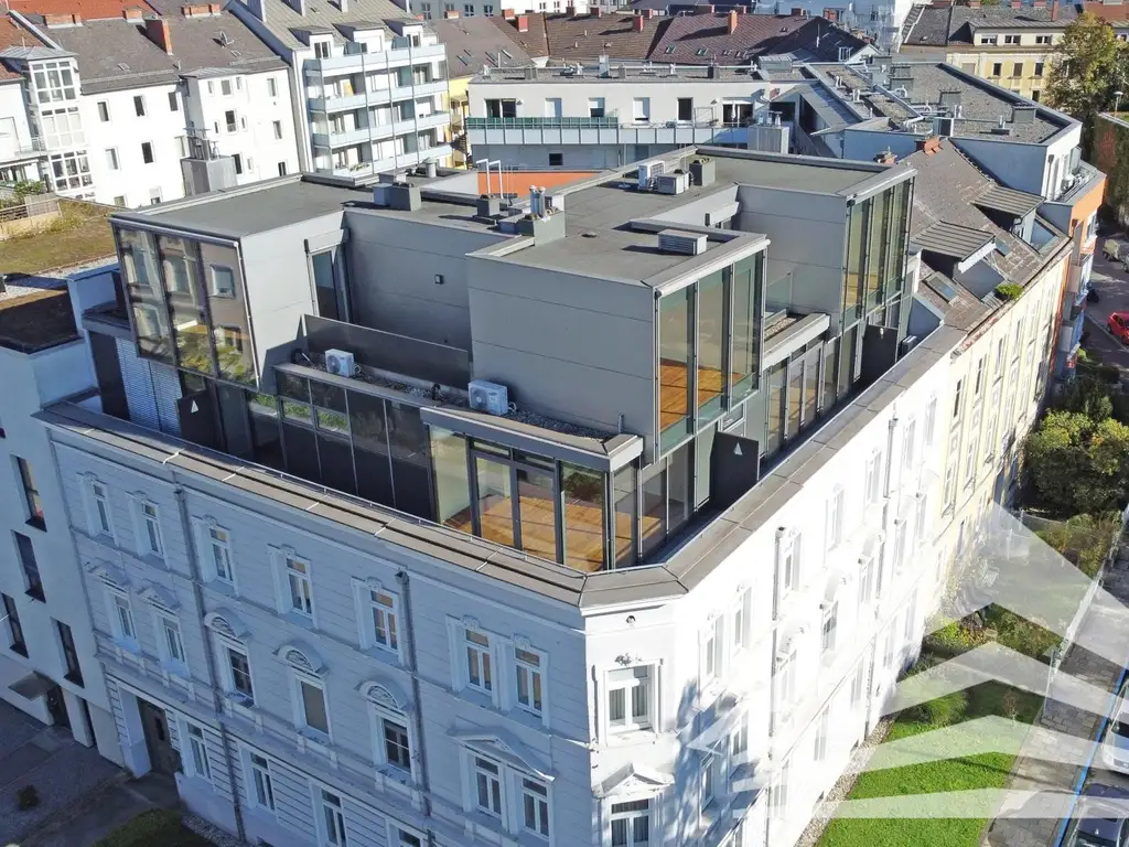 ***Einzigartiges Design-Penthouse im Palais Bruckner*** | 360° Tour online!
