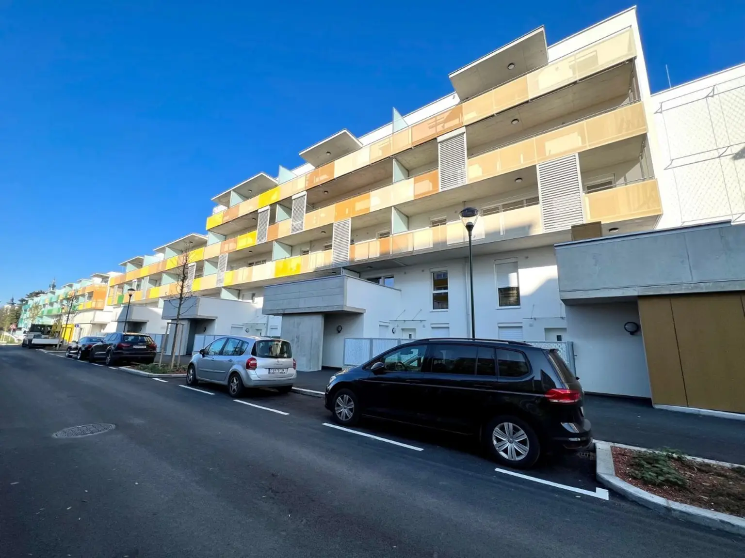 Garage3 | ++ PKW GARAGENPLATZ ++ Nähe Bahnhof TULLN | Prima Service Immobilien