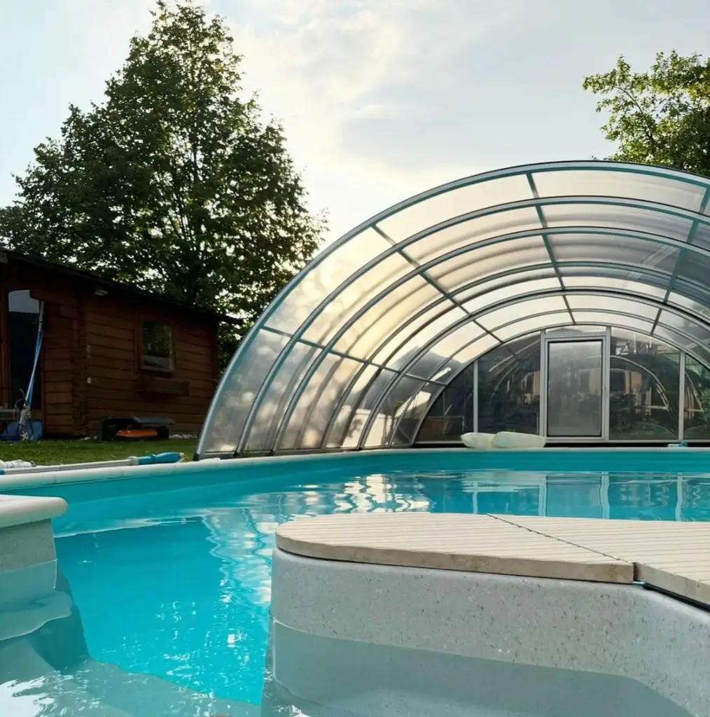 "BUNGALOW mit Pool - WohnGENUSS auf einer Ebene!"